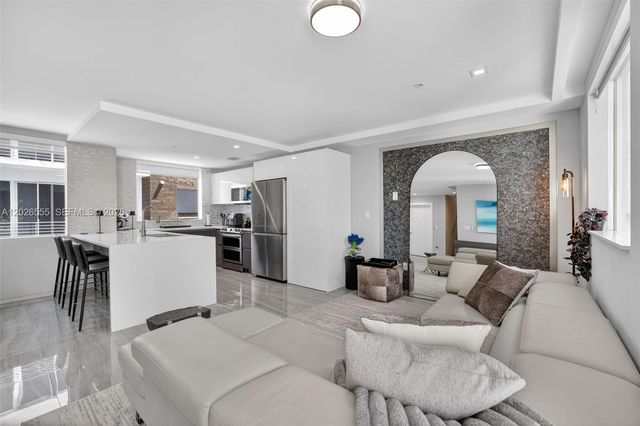 700 NE 14th Avenue 311, Fort Lauderdale, FL 33304