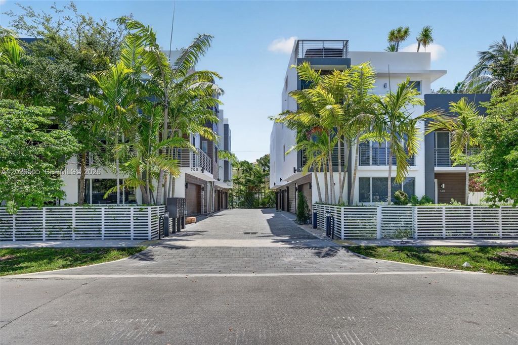 700 NE 14th Avenue 311, Fort Lauderdale, FL 33304