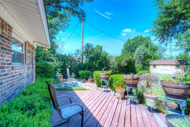 4905 Tracy Drive, Haltom City, TX 76117