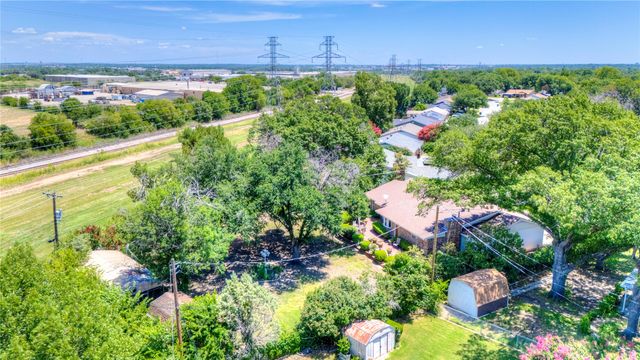 4905 Tracy Drive, Haltom City, TX 76117
