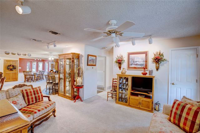 4905 Tracy Drive, Haltom City, TX 76117