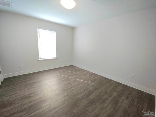 313 N Navy Blvd 1B, Pensacola, FL 32507