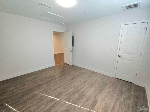 313 N Navy Blvd 1B, Pensacola, FL 32507