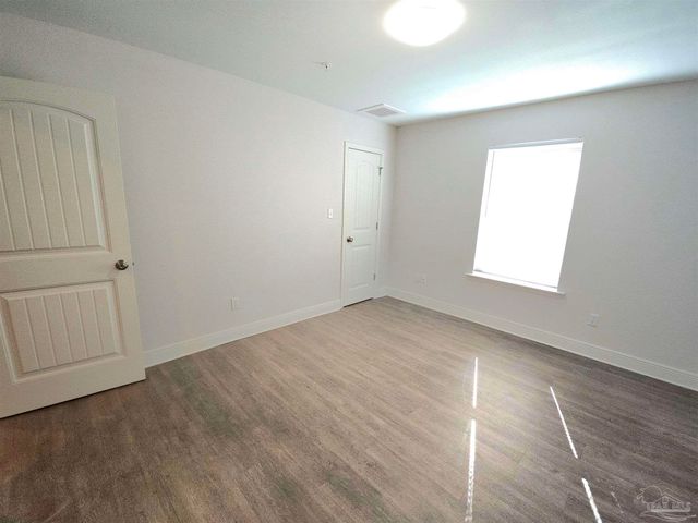 313 N Navy Blvd 1B, Pensacola, FL 32507