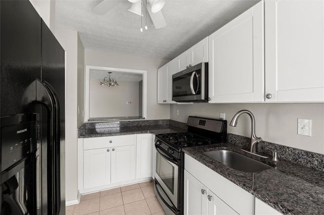 504 Wynnes Ridge SE Circle, Marietta, GA 30067