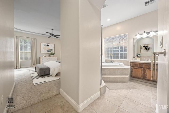 9905 Lightner Way, Bakersfield, CA 93311