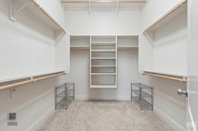 9905 Lightner Way, Bakersfield, CA 93311