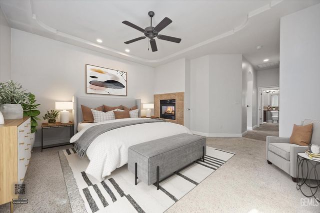 9905 Lightner Way, Bakersfield, CA 93311