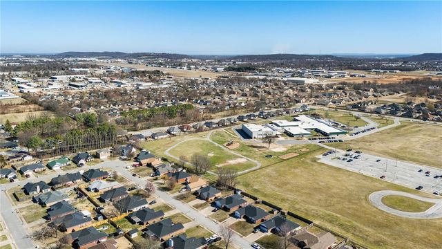 2973 Pagosa Street, Springdale, AR 72764