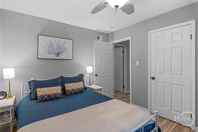 1504 W Creighton Place, Savannah, GA 31406