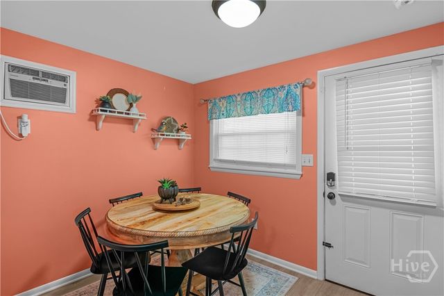 1504 W Creighton Place, Savannah, GA 31406