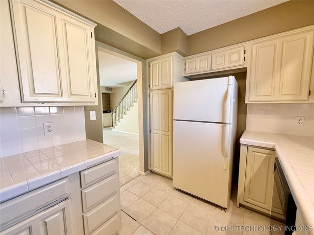 6232 S Yorktown Place 50B, Tulsa, OK 74136