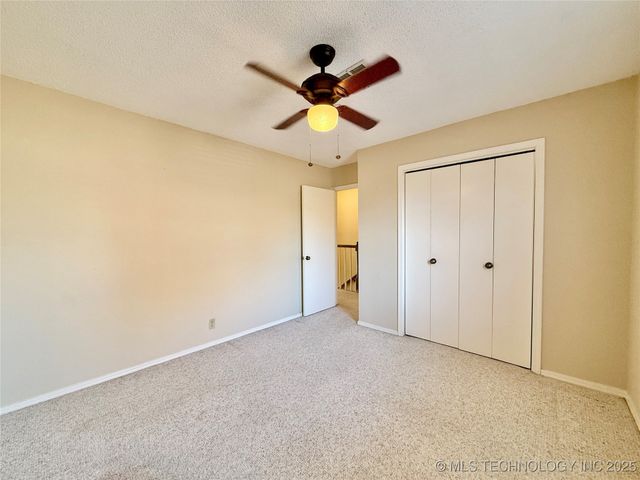 6232 S Yorktown Place 50B, Tulsa, OK 74136