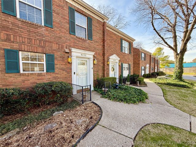 6232 S Yorktown Place 50B, Tulsa, OK 74136