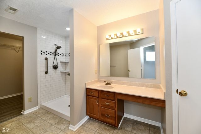 5508 Front Point Court, Indianapolis, IN 46237