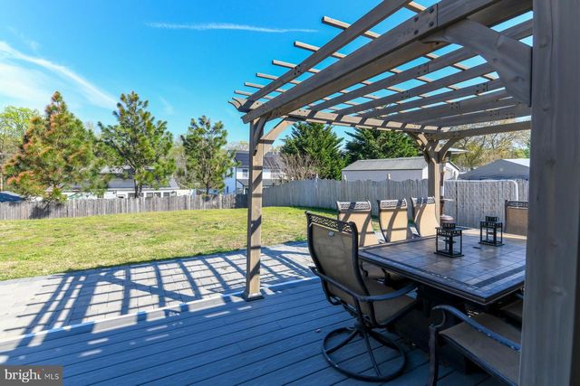 637 MUHLENBERG AVE, Deptford, NJ 08096