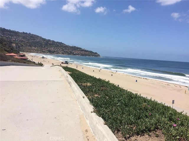 702 S Pacific Coast Highway, Redondo Beach, CA 90277