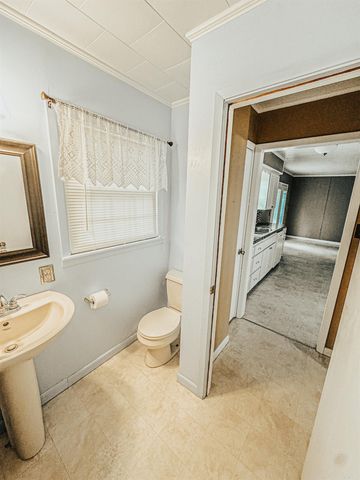 1290 W North Street, Piggott, AR 72454