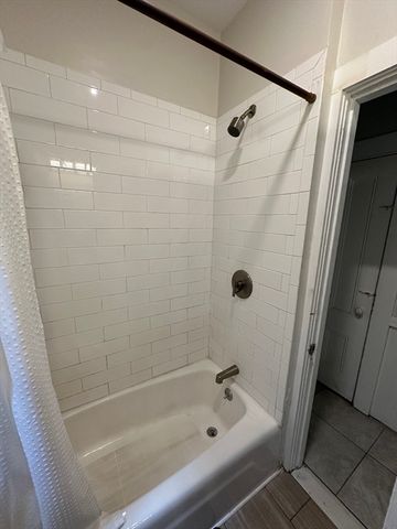 51 College Ave. 1, Somerville, MA 02144