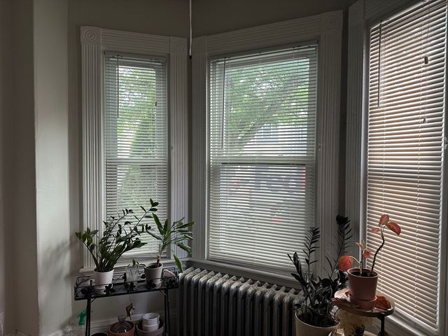 51 College Ave. 1, Somerville, MA 02144
