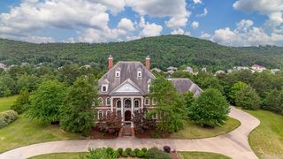 10 Valley Crest Ct, Little Rock, AR 72223