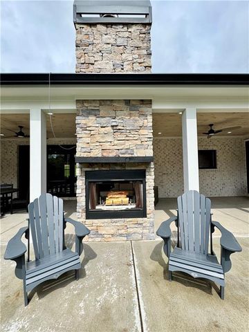 16 Mountain Creek NE Trail, Fairmount, GA 30139