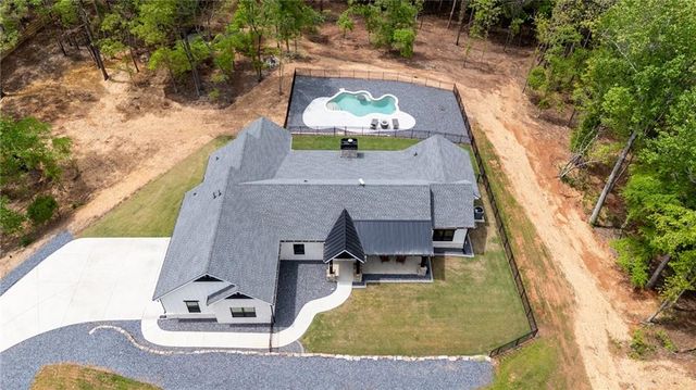 16 Mountain Creek NE Trail, Fairmount, GA 30139