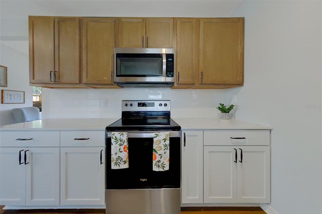 4710 11TH AVENUE N, St Petersburg, FL 33713