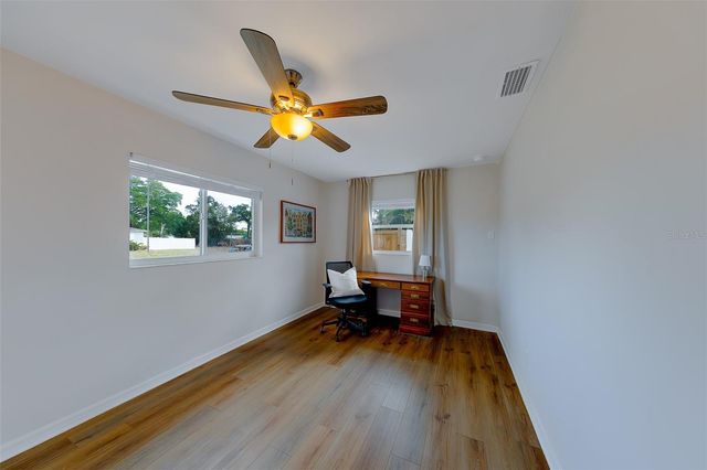 4710 11TH AVENUE N, St Petersburg, FL 33713