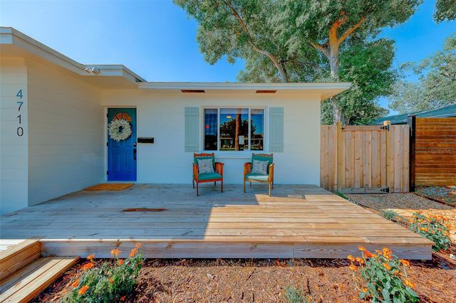 4710 11TH AVENUE N, St Petersburg, FL 33713