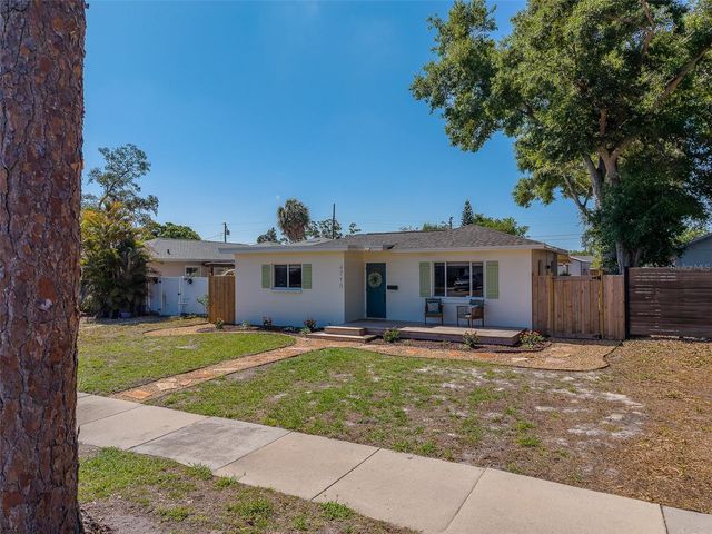 4710 11TH AVENUE N, St Petersburg, FL 33713