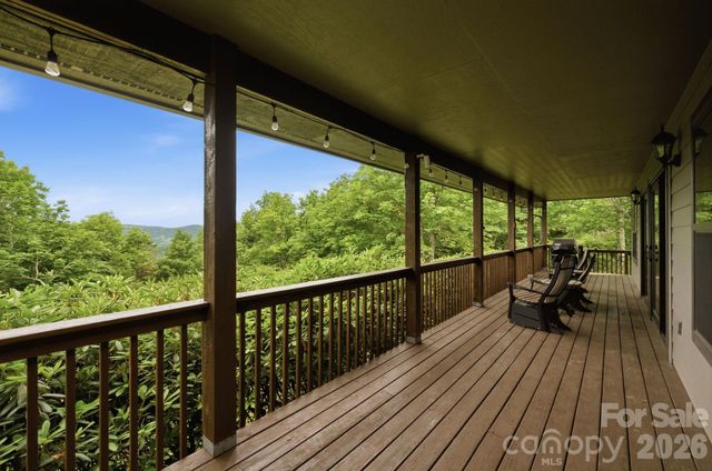 276 Four Diamond Drive, Seven Devils, NC 28604
