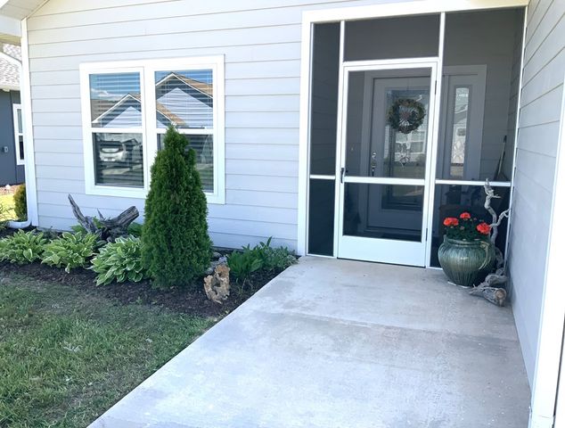 170 Riverwalk Circle, Hayesville, NC 28904