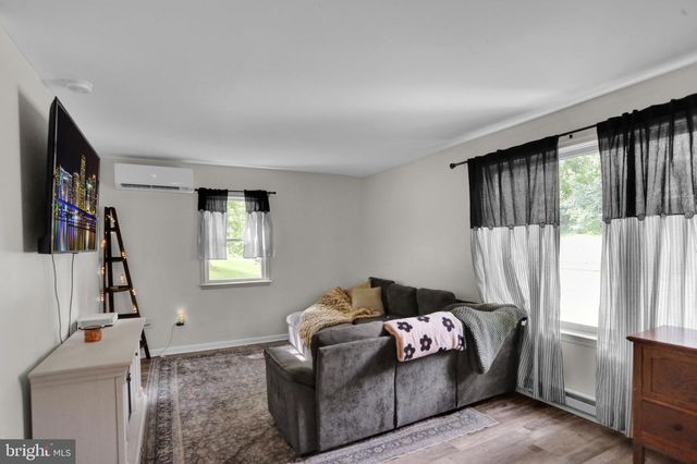 986 GOLF COURSE, Birdsboro, PA 19508