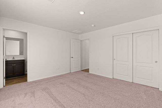 2522 Desi Loop, Belen, NM 87002