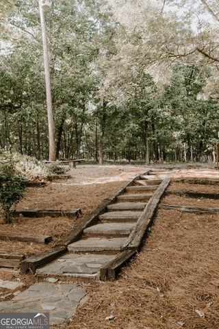 709 Day Road, Meansville, GA 30256
