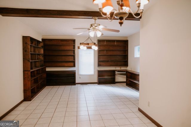 709 Day Road, Meansville, GA 30256
