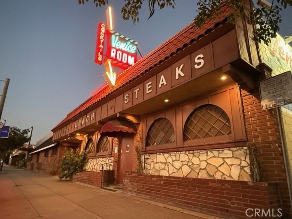 2428 S Garfield Avenue, Monterey Park, CA 91754