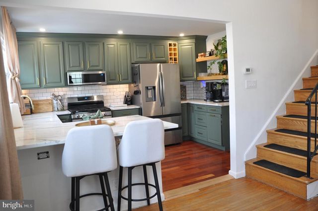 411 E. CHAPEL AVE, Cherry Hill, NJ 08034