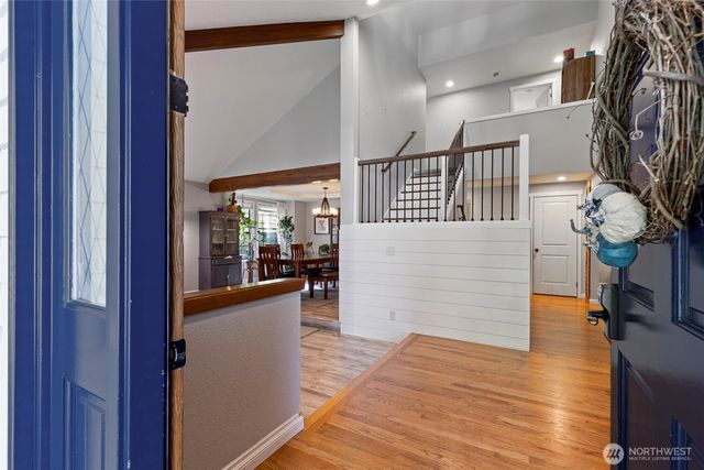 14205 Crown Point Place NW, Silverdale, WA 98383