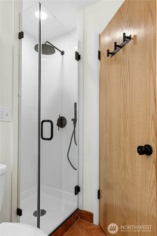 21214 96th Avenue W, Edmonds, WA 98020