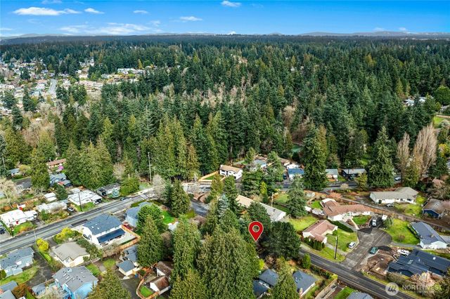 21214 96th Avenue W, Edmonds, WA 98020