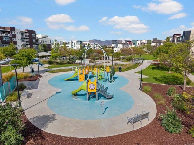 2137 Stellar Way 3, Chula Vista, CA 91915