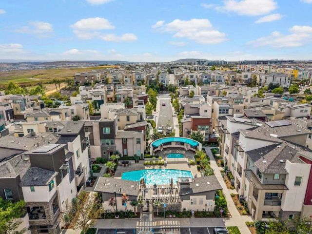 2137 Stellar Way 3, Chula Vista, CA 91915