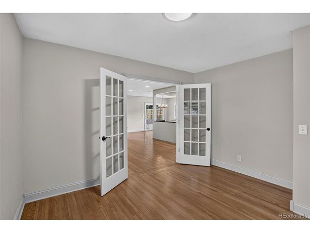 6422 Independence St, Arvada, CO 80004