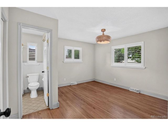 6422 Independence St, Arvada, CO 80004
