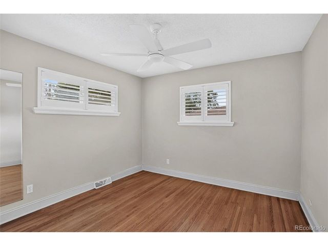 6422 Independence St, Arvada, CO 80004