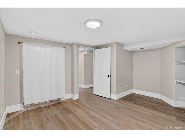 6422 Independence St, Arvada, CO 80004