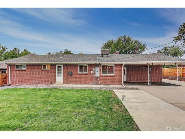 6422 Independence St, Arvada, CO 80004