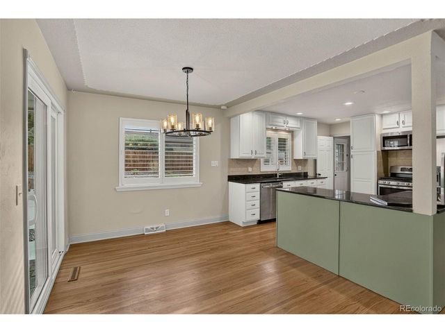 6422 Independence St, Arvada, CO 80004